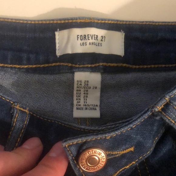 Forever 21 High Waisted denim shorts. Sz 28. - Picture 2 of 4